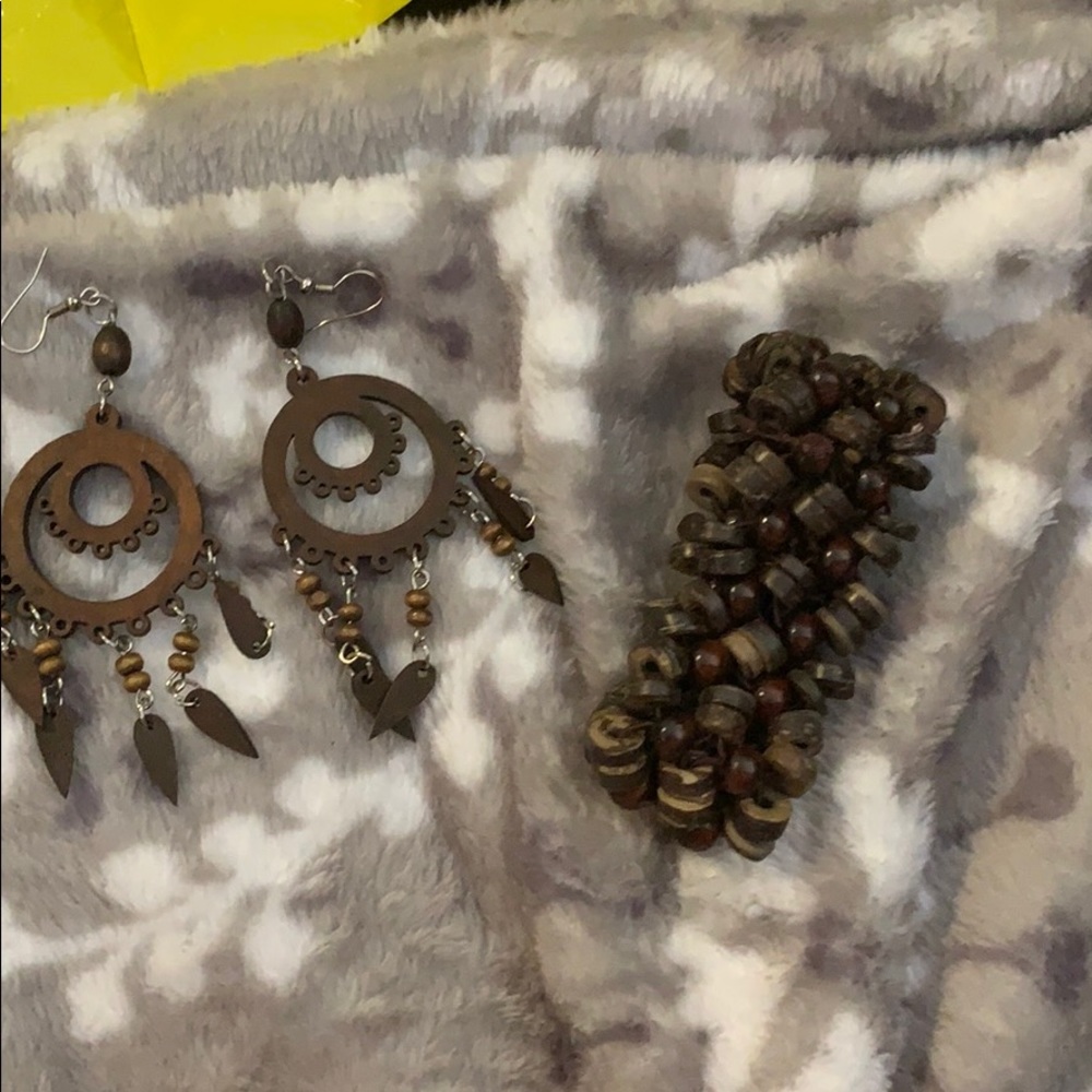 fashion bracelet + earrings set